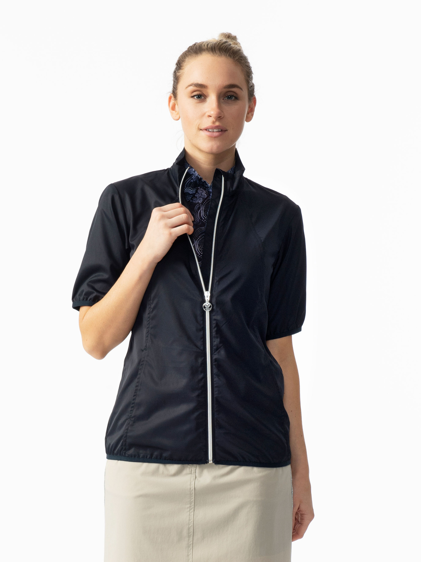Mia Short-sleeved Windbreaker Jacket