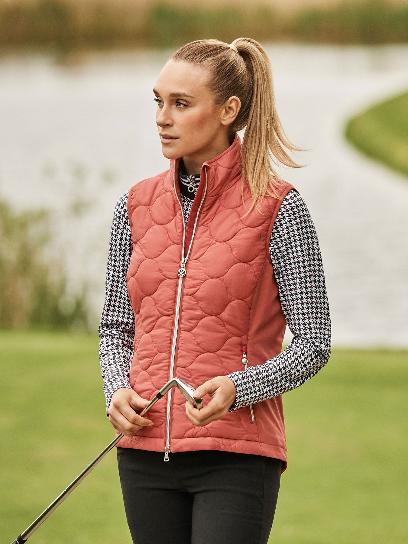 Bonnie Vest
