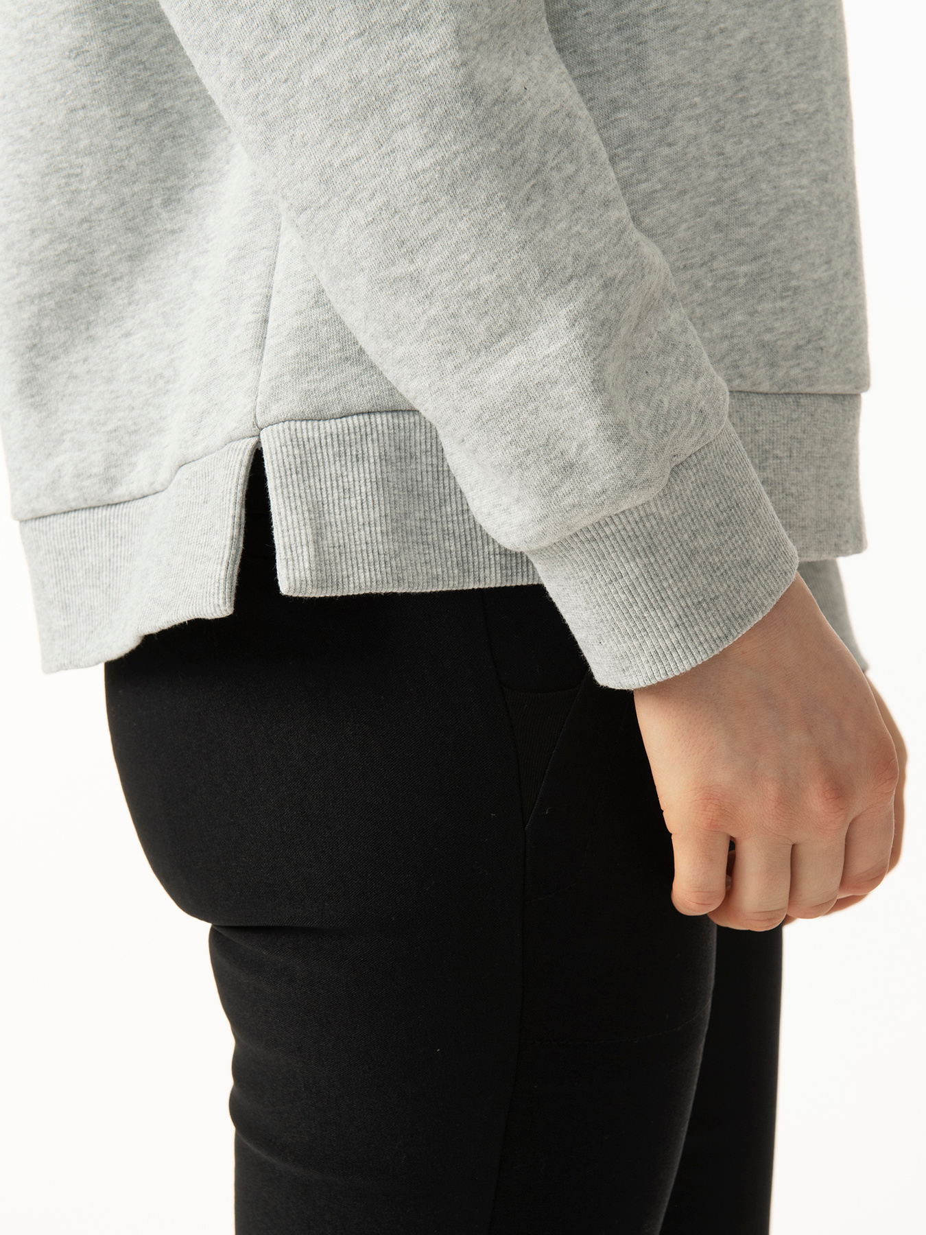 DAILY SWEATSHIRT