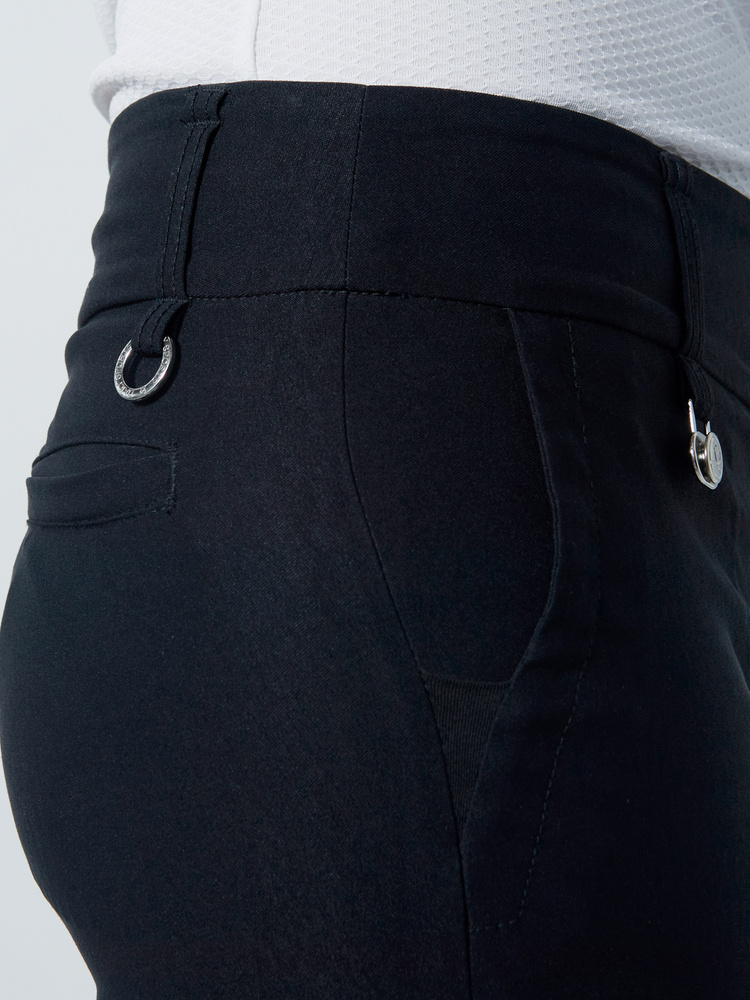 Magic straight ankle length pants