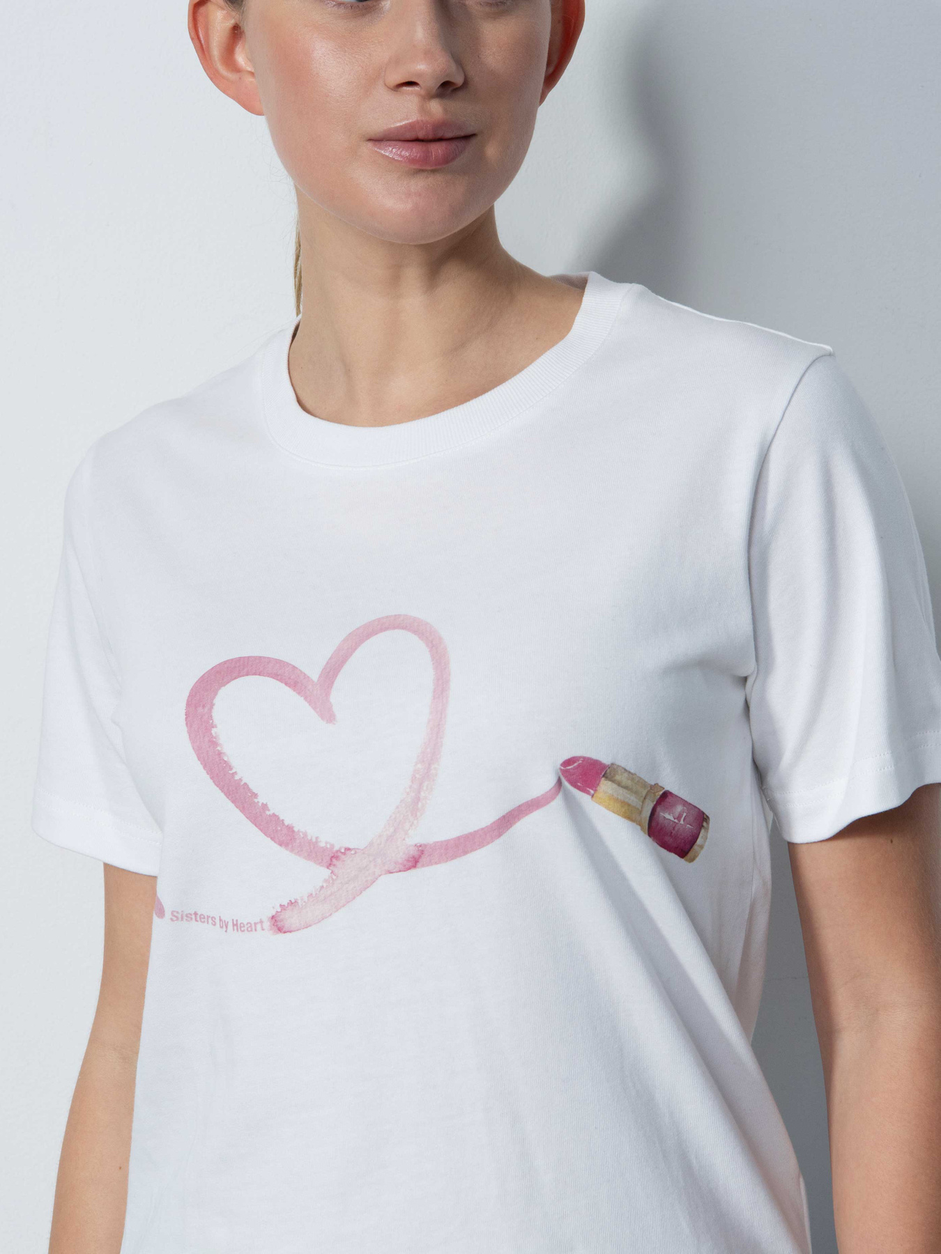 SISTERS BY HEART - T-SHIRT