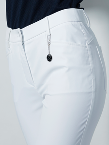 LYRIC V2 CROPPED 74 CM