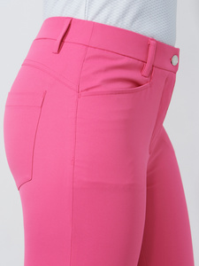 LYRIC V2 CROPPED 74 CM