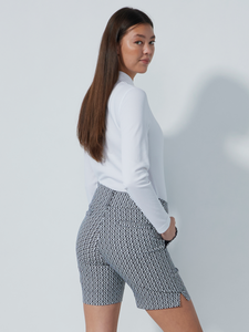 MAGIC MOTIF GOLF SHORTS 44 CM