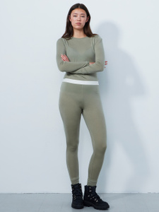 Base layer with round neck