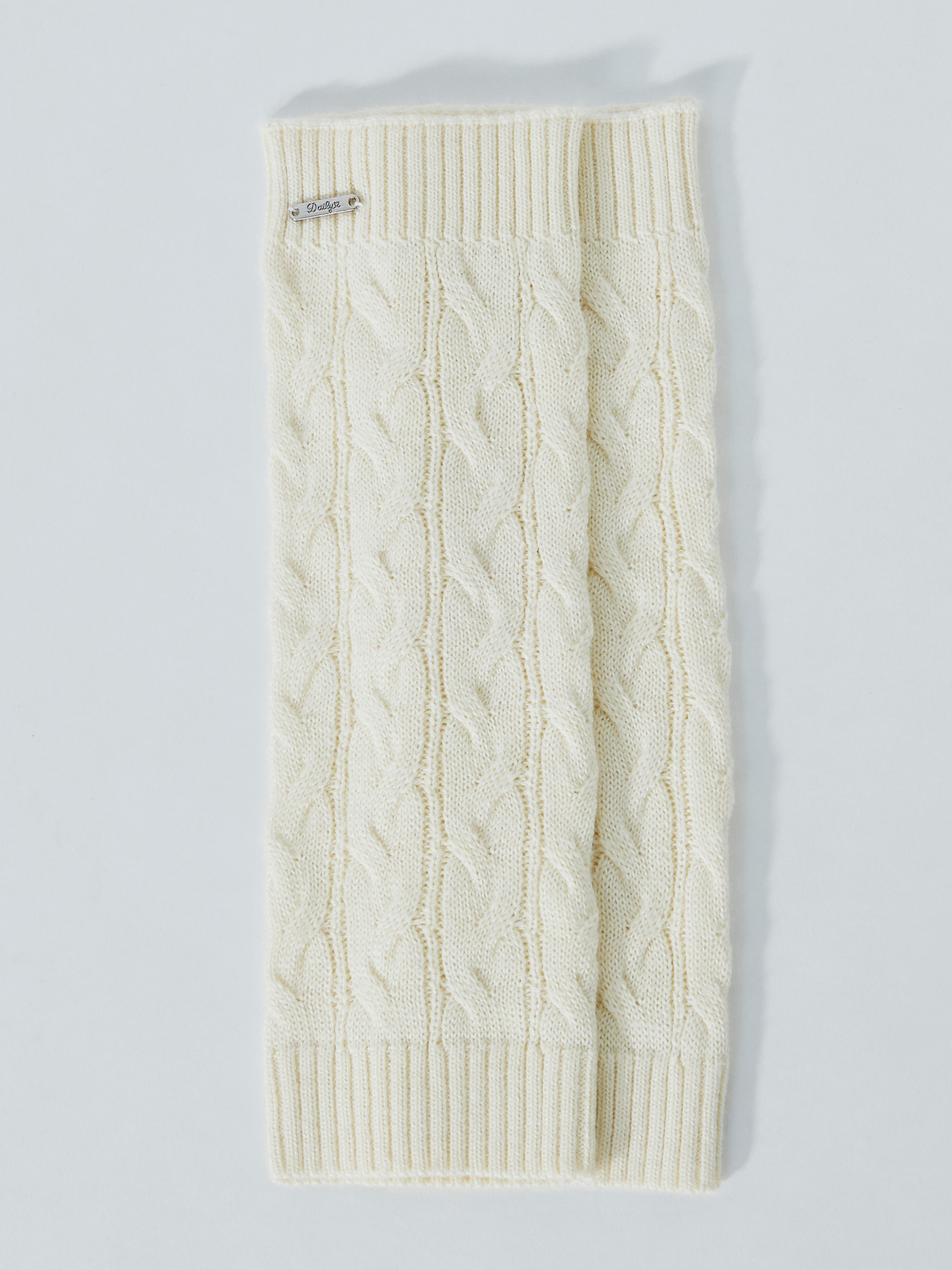 CABLE KNIT LEG WARMER