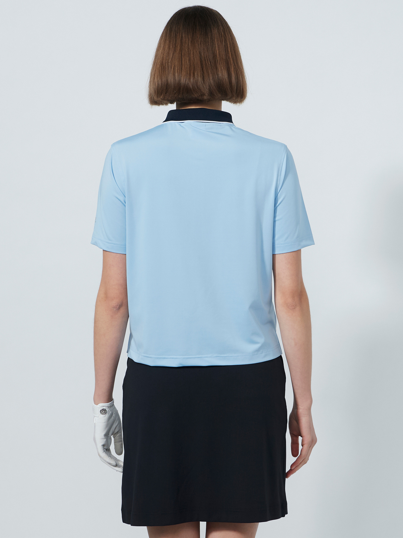 CROPPED SHORT-SLEEVED TOP